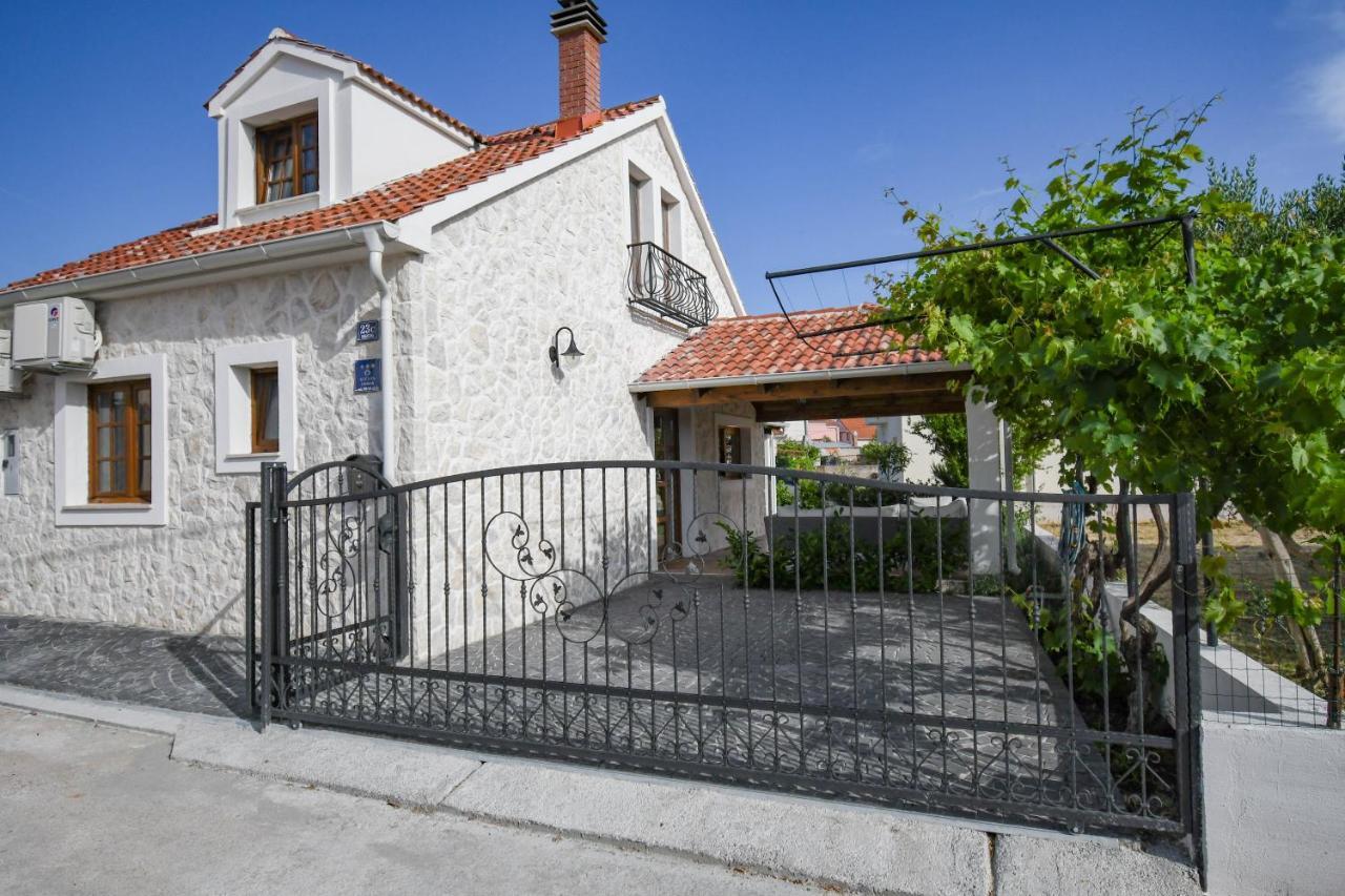 House For Rent Leila Šibenik Exterior foto
